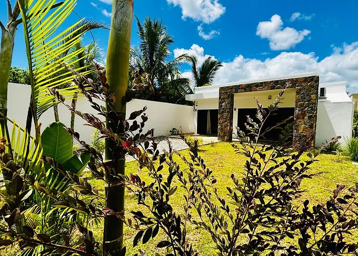 Villa Aelia - 3 Chambres - Piscine Privee.